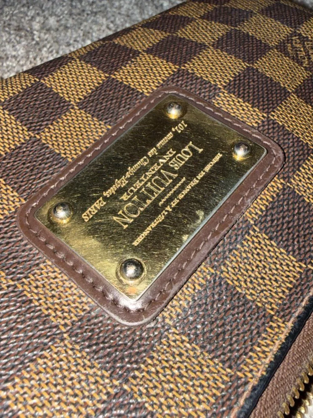 Louis Vuitton authentic louis